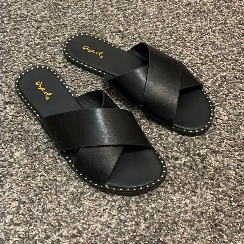 Qupid Slide Sandals